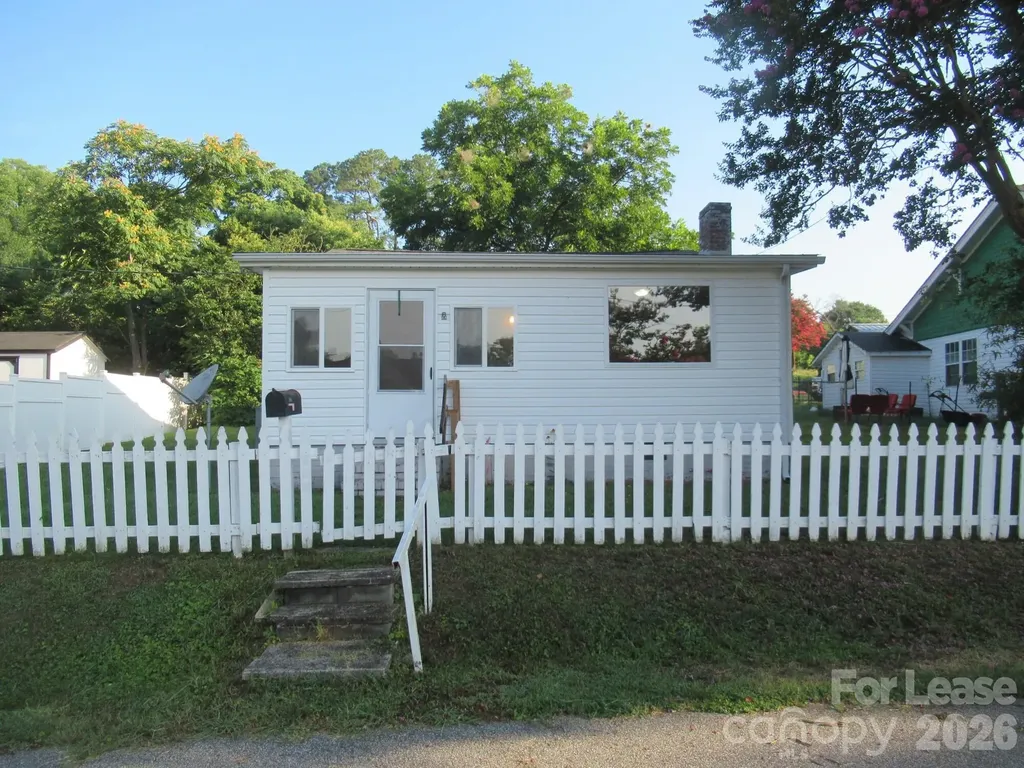 306 W 2nd Street Lincolnton NC 28092
