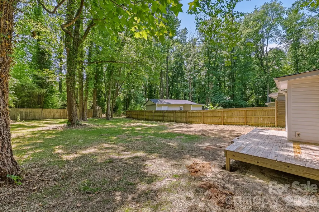 1936 Lakedell Drive Charlotte NC 28215