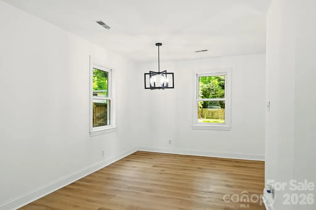 1936 Lakedell Drive Charlotte NC 28215