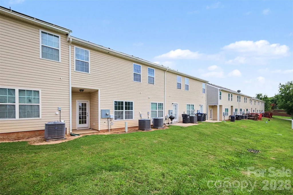 9369 Hamel Street Charlotte NC 28215