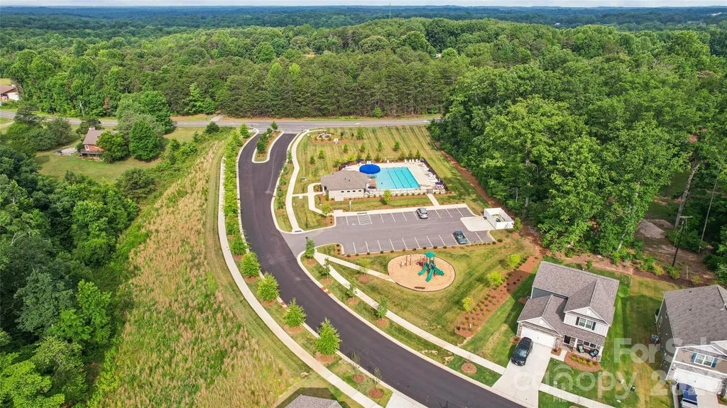 132 Scotsway Court Troutman NC 28166