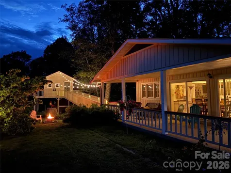1967 Mckinney Mine Road Spruce Pine NC 28777