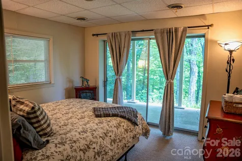 1967 Mckinney Mine Road Spruce Pine NC 28777