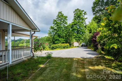 1967 Mckinney Mine Road Spruce Pine NC 28777