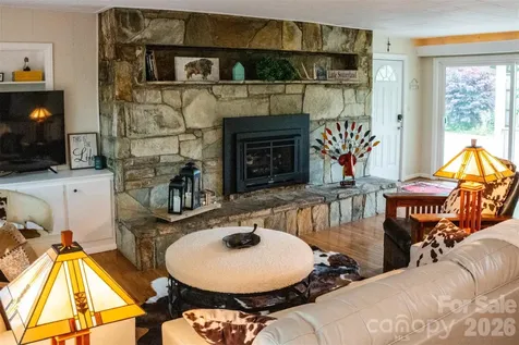 1967 Mckinney Mine Road Spruce Pine NC 28777