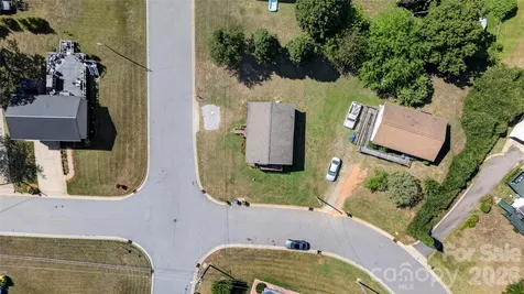 893 7th Street Drive SE Hickory NC 28602