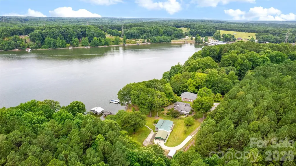158 Wildwood Trail Drive Statesville NC 28677