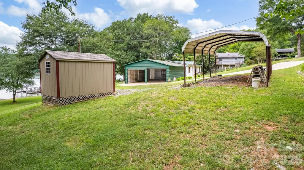 158 Wildwood Trail Drive Statesville NC 28677