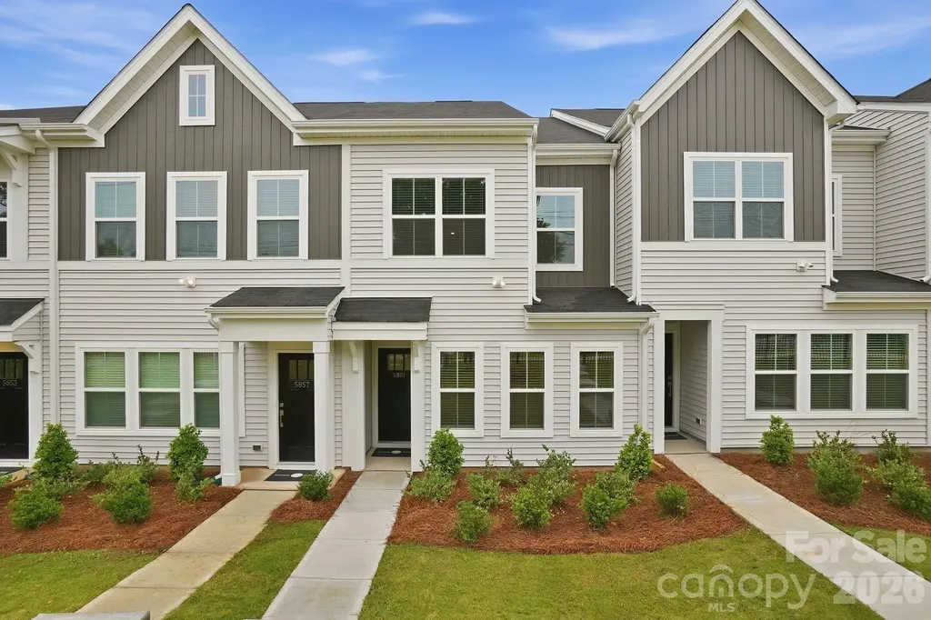5861 Tuckaseegee Road Charlotte NC 28208
