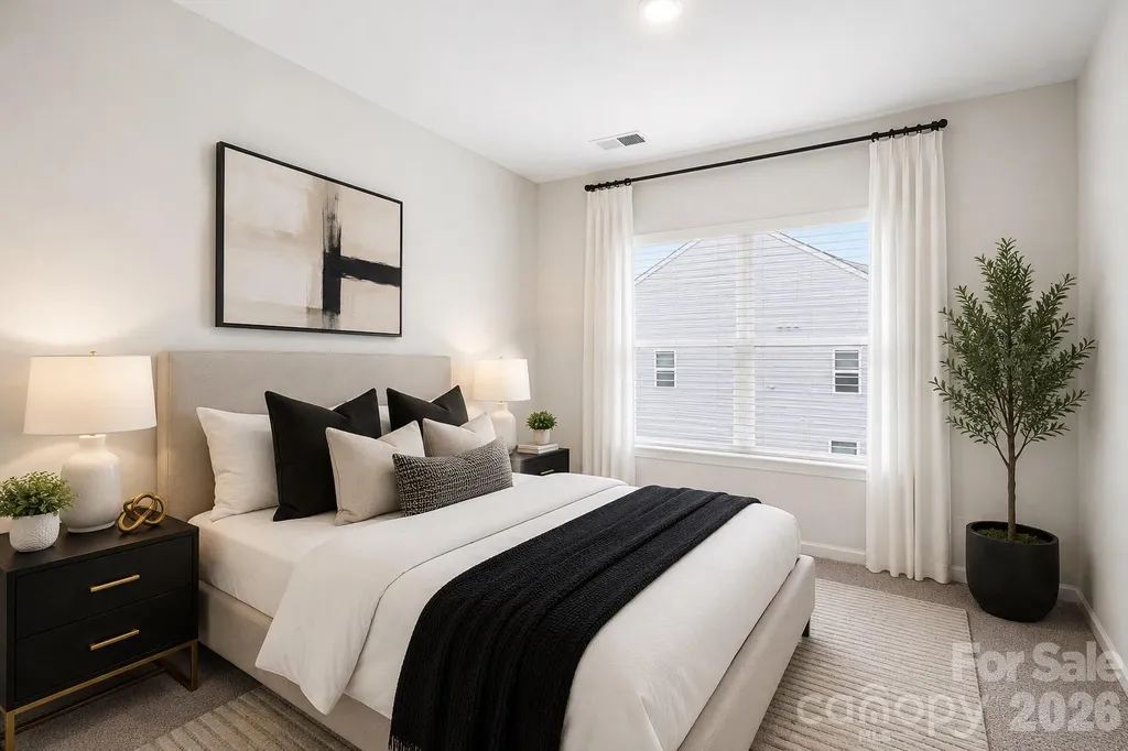 5861 Tuckaseegee Road Charlotte NC 28208