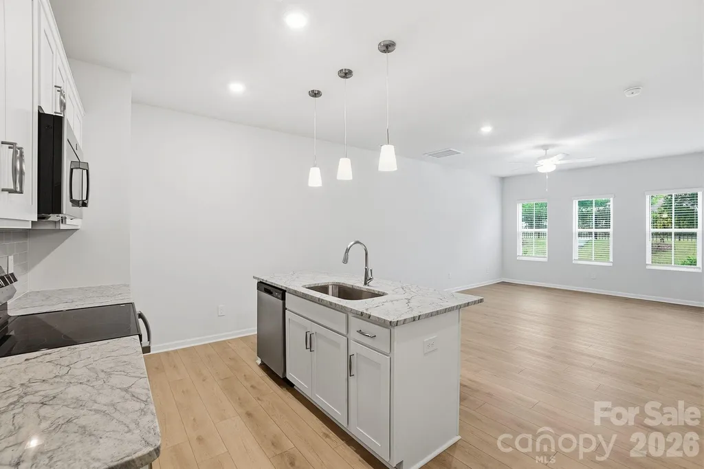 5861 Tuckaseegee Road Charlotte NC 28208