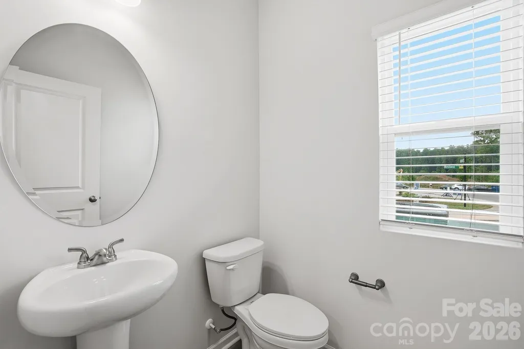 5861 Tuckaseegee Road Charlotte NC 28208