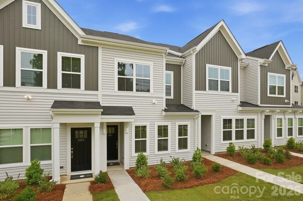 5861 Tuckaseegee Road Charlotte NC 28208