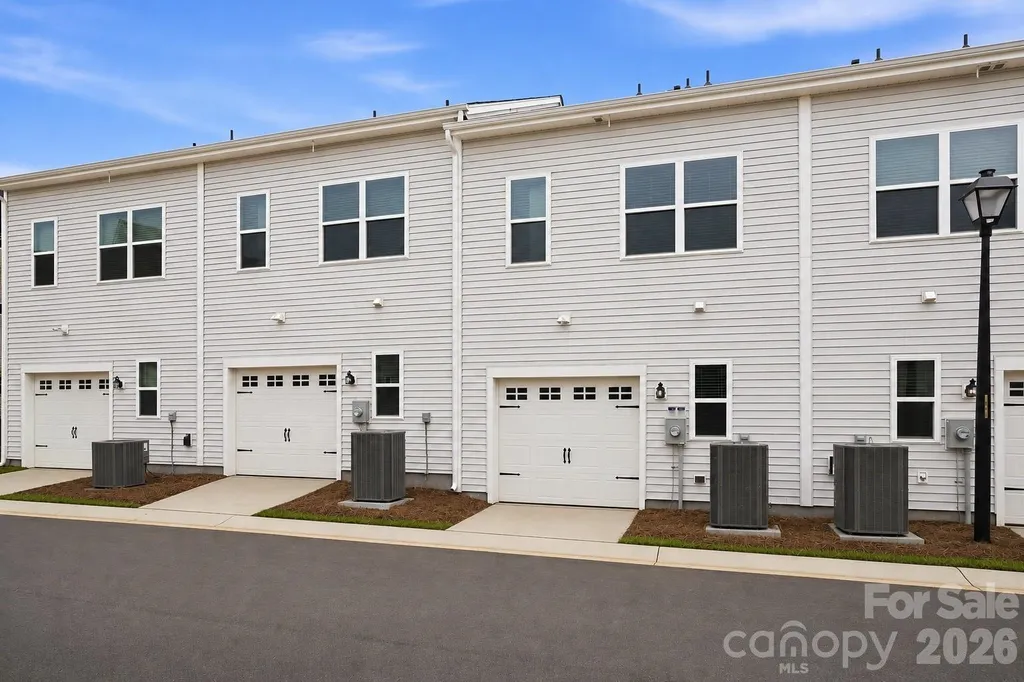 5861 Tuckaseegee Road Charlotte NC 28208