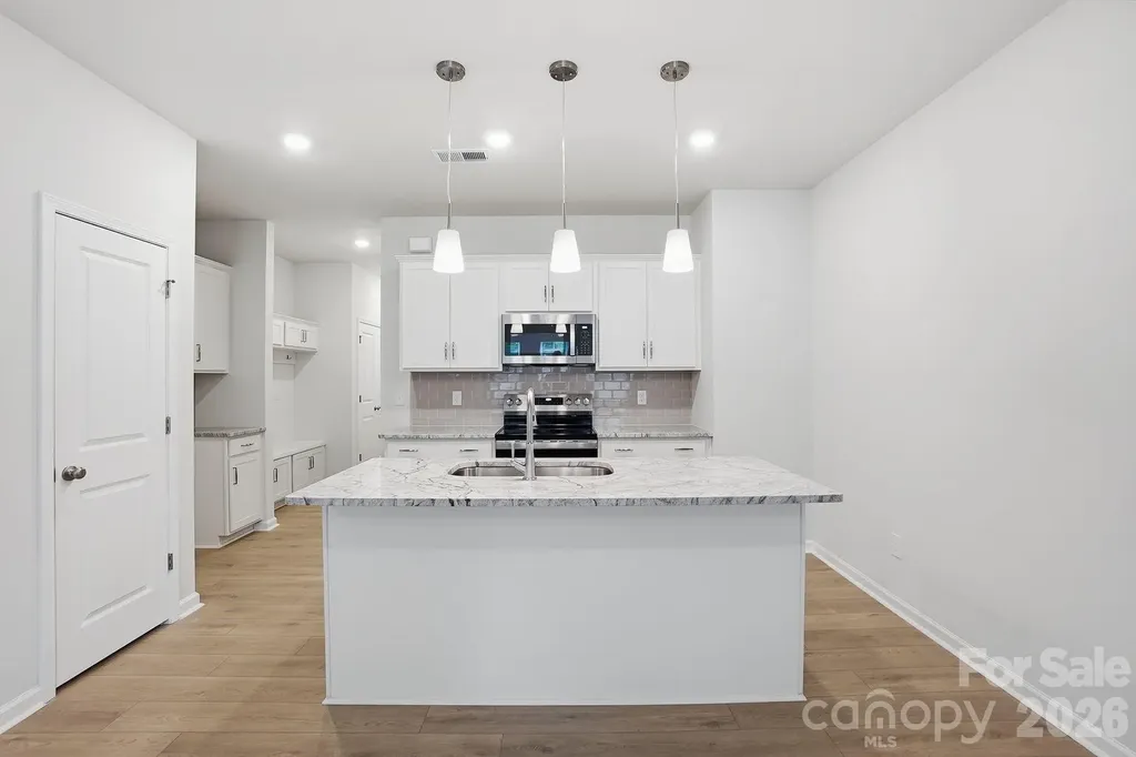 5861 Tuckaseegee Road Charlotte NC 28208
