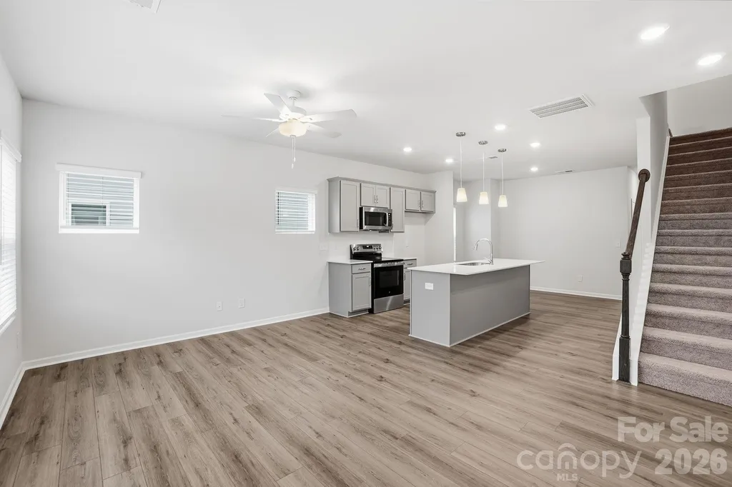 5853 Tuckaseegee Road Charlotte NC 28208