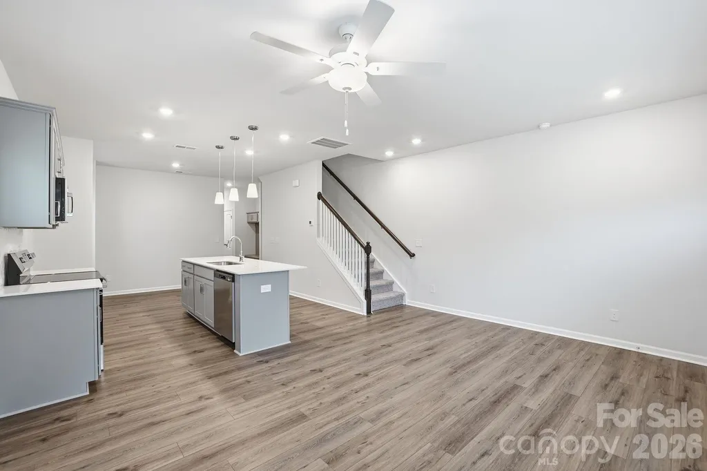 5853 Tuckaseegee Road Charlotte NC 28208