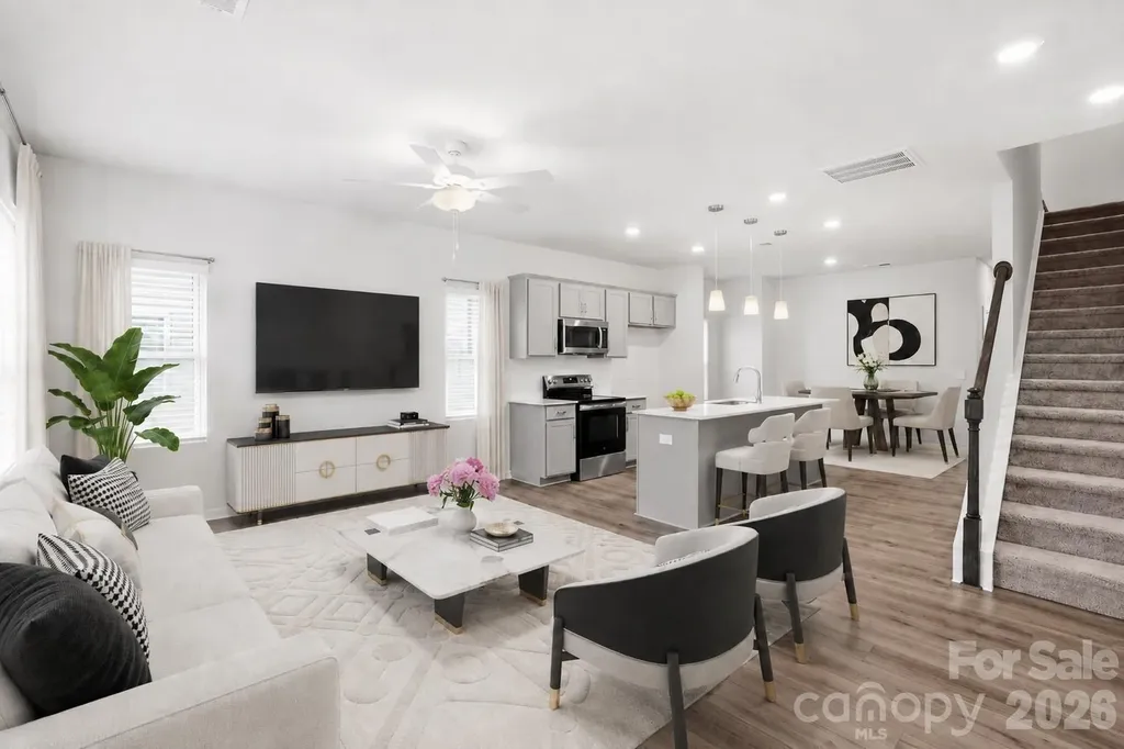 5853 Tuckaseegee Road Charlotte NC 28208