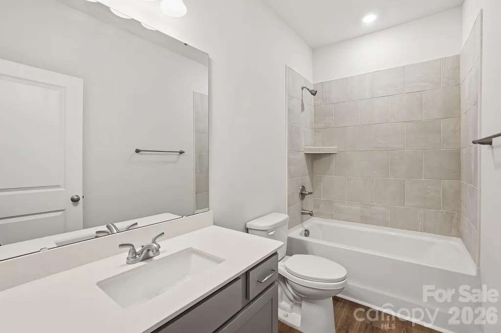 5853 Tuckaseegee Road Charlotte NC 28208