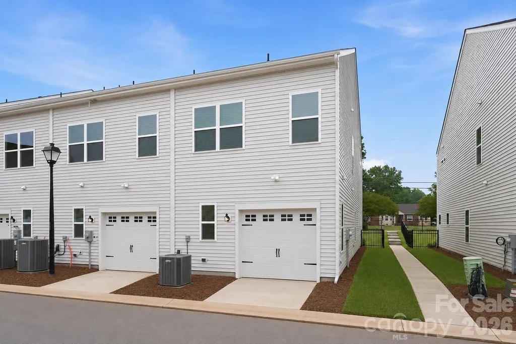 5853 Tuckaseegee Road Charlotte NC 28208