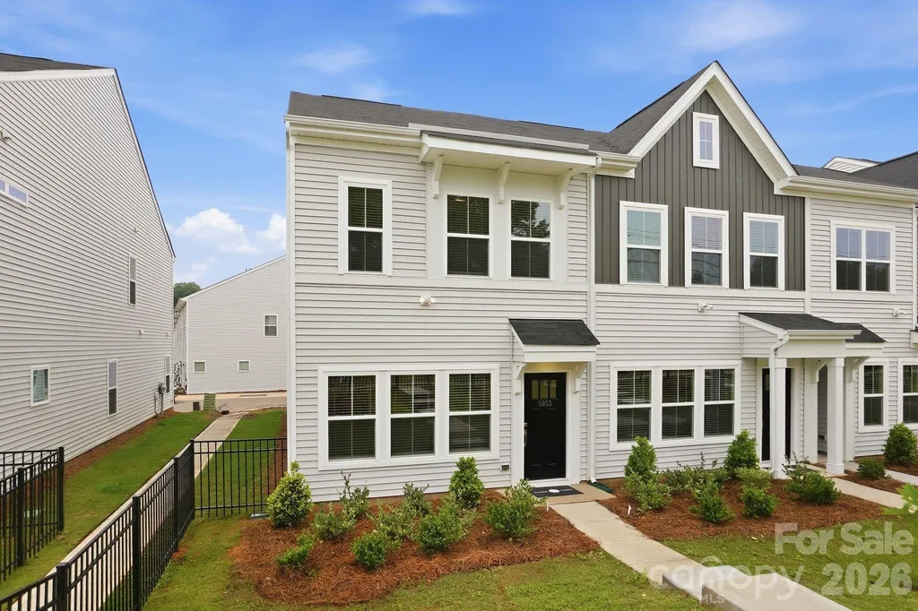 5853 Tuckaseegee Road Charlotte NC 28208