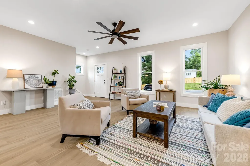 91 Winston Avenue Asheville NC 28803