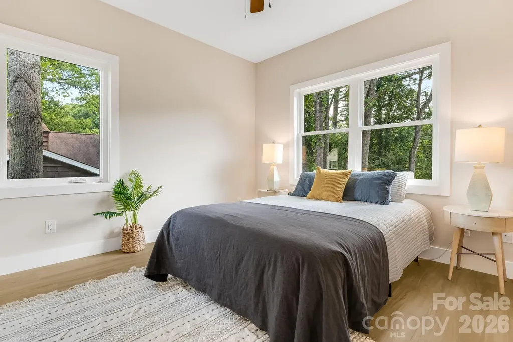 91 Winston Avenue Asheville NC 28803