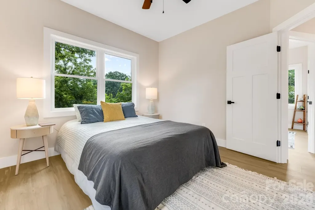 91 Winston Avenue Asheville NC 28803