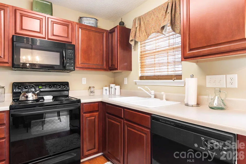 11549 Retriever Way Charlotte NC 28269