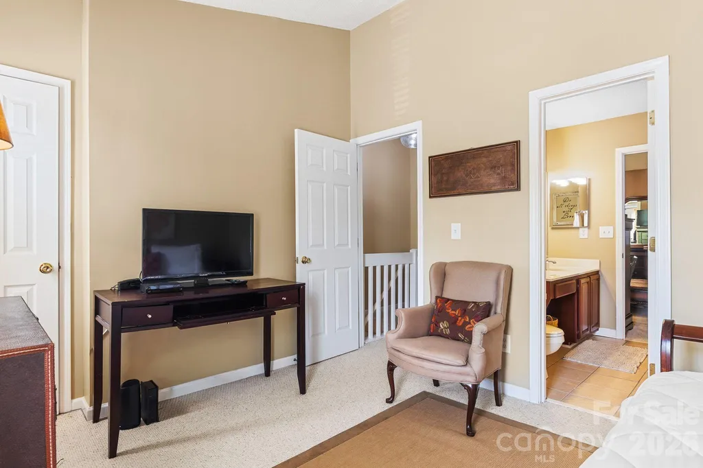 11549 Retriever Way Charlotte NC 28269