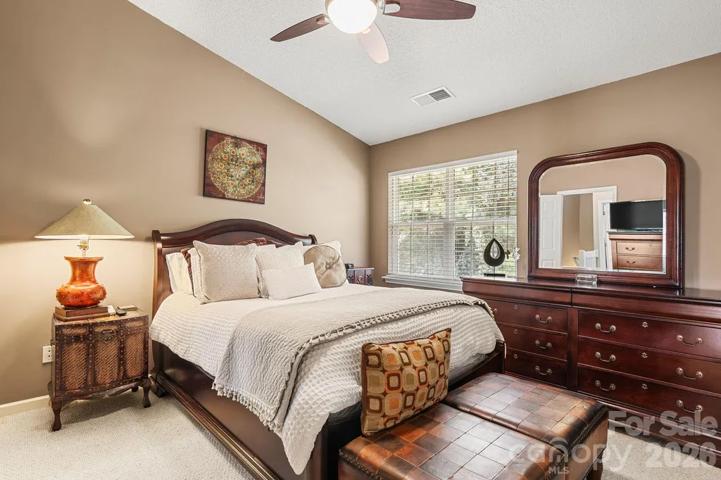 11549 Retriever Way Charlotte NC 28269