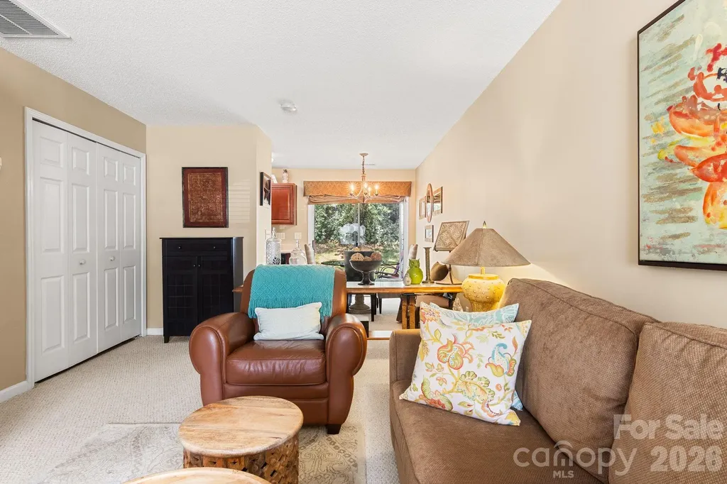 11549 Retriever Way Charlotte NC 28269