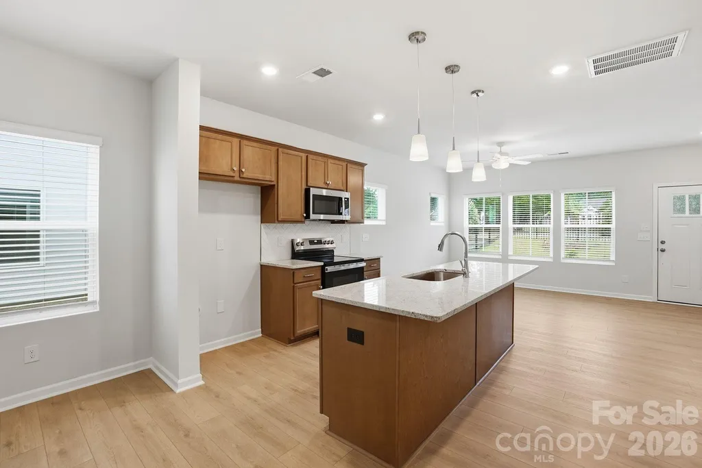 5847 Tuckaseegee Road Charlotte NC 28208
