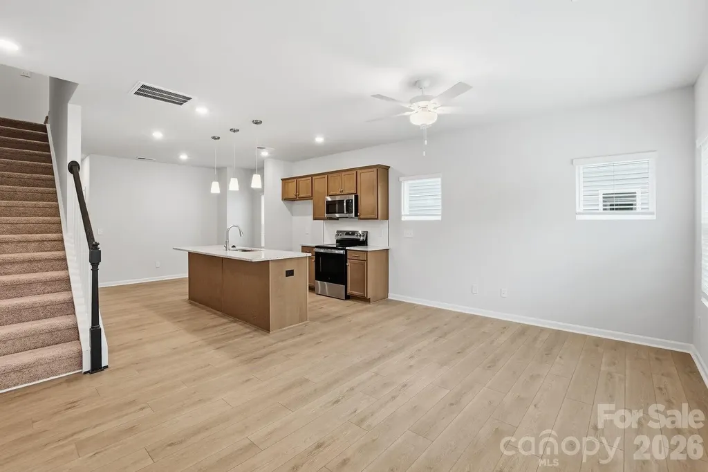 5847 Tuckaseegee Road Charlotte NC 28208