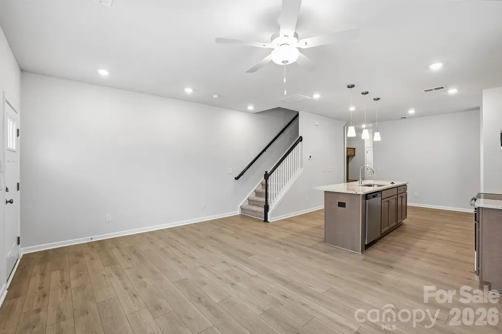 5847 Tuckaseegee Road Charlotte NC 28208
