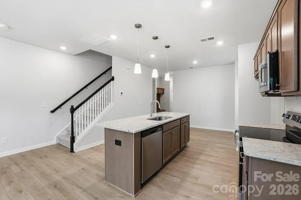5847 Tuckaseegee Road Charlotte NC 28208