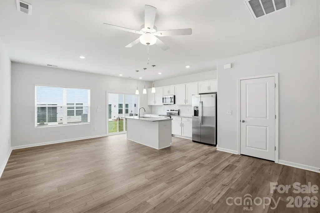 2734 Lehigh Road Charlotte NC 28208