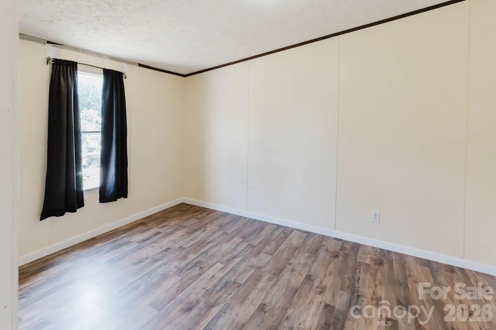 308 Forest Hollow Drive Statesville NC 28677
