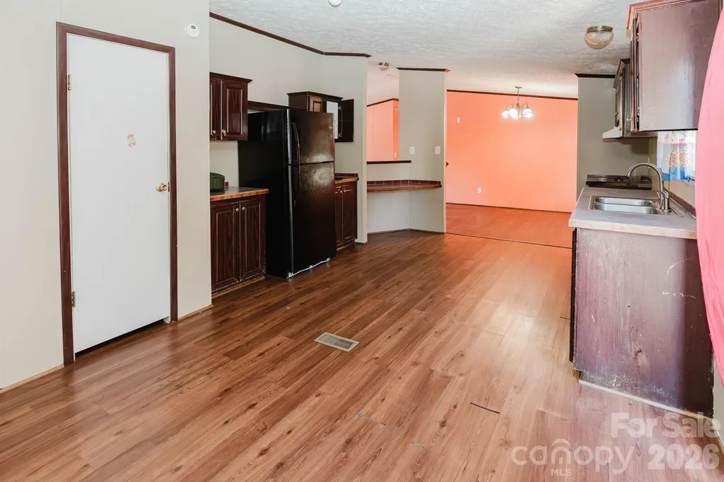 308 Forest Hollow Drive Statesville NC 28677