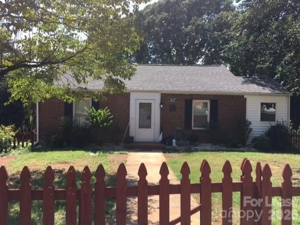 327 Westwood Drive Statesville NC 28677