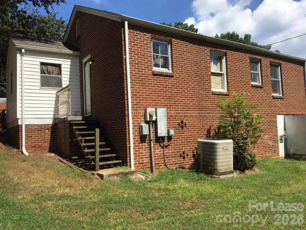 327 Westwood Drive Statesville NC 28677