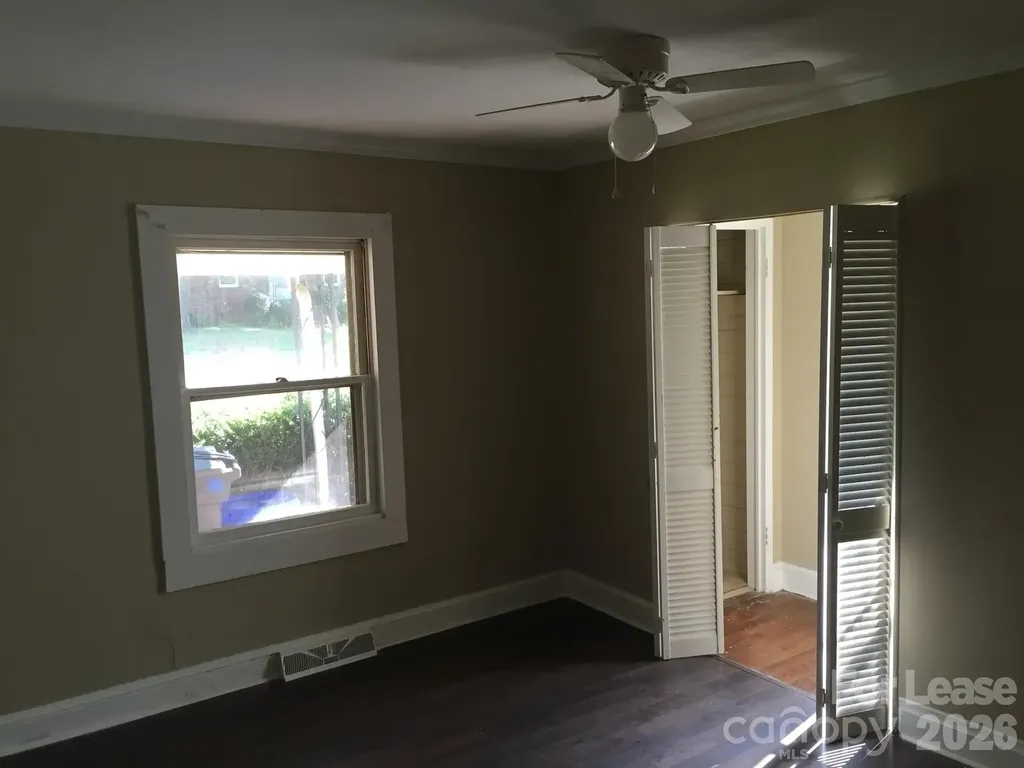 327 Westwood Drive Statesville NC 28677