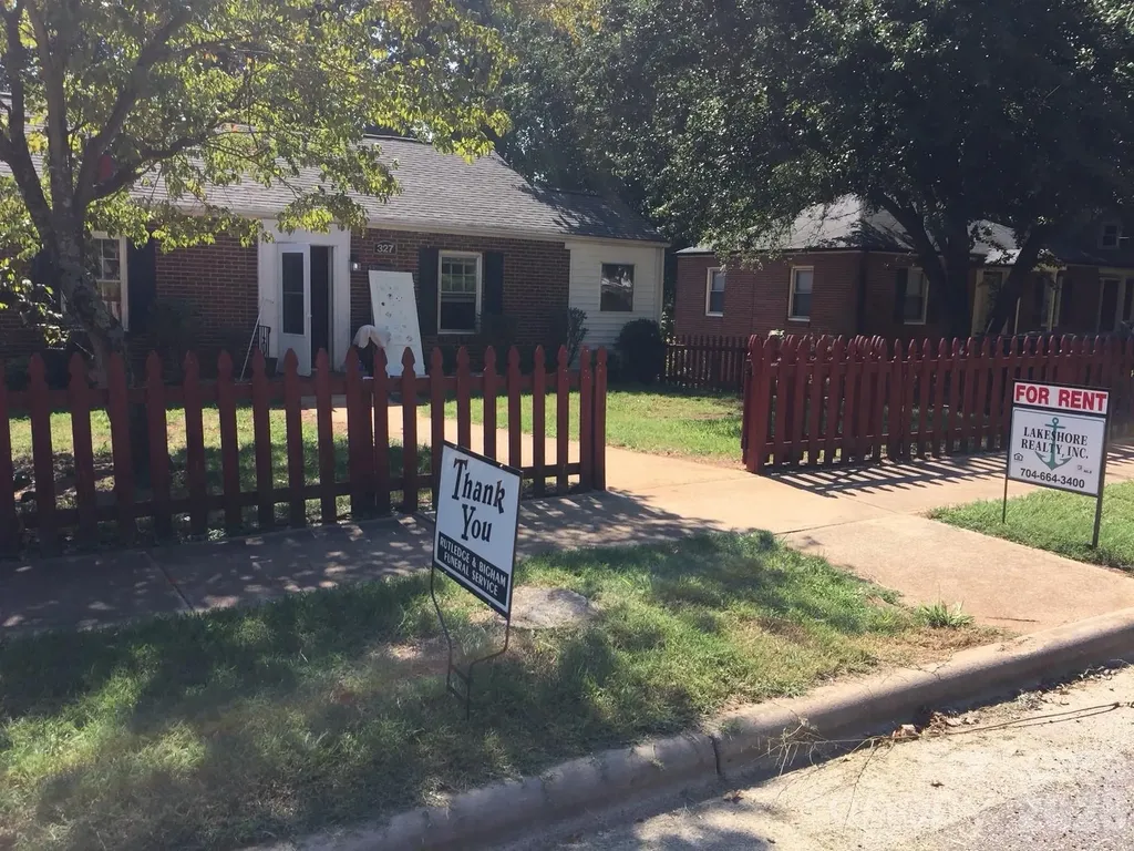 327 Westwood Drive Statesville NC 28677