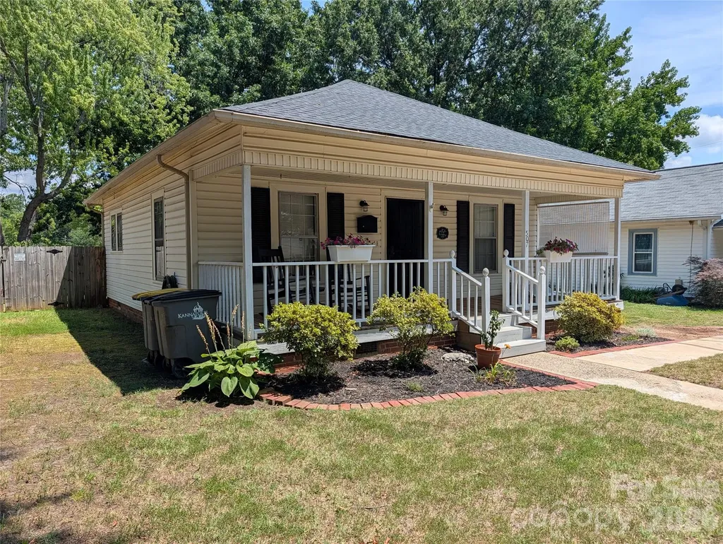 507 E 10th Street Kannapolis NC 28083