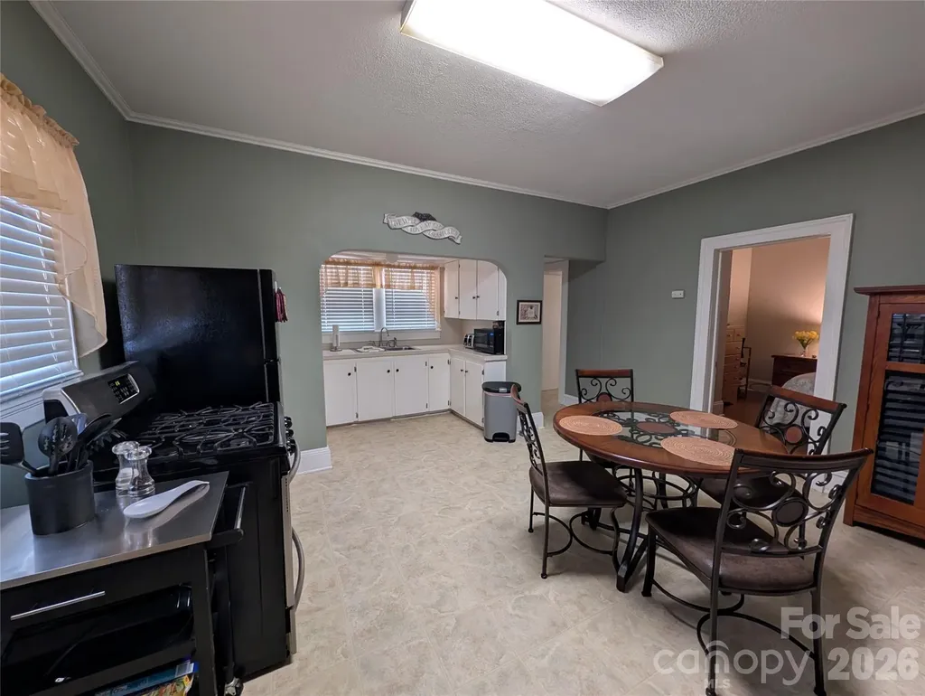 507 E 10th Street Kannapolis NC 28083