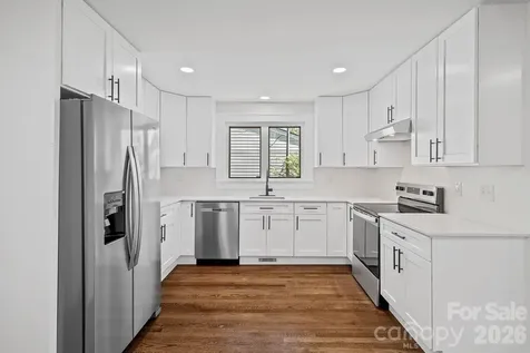 154 Laurel Loop Asheville NC 28806