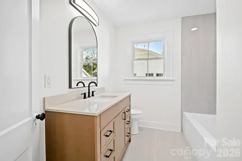 154 Laurel Loop Asheville NC 28806