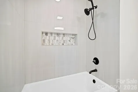 154 Laurel Loop Asheville NC 28806