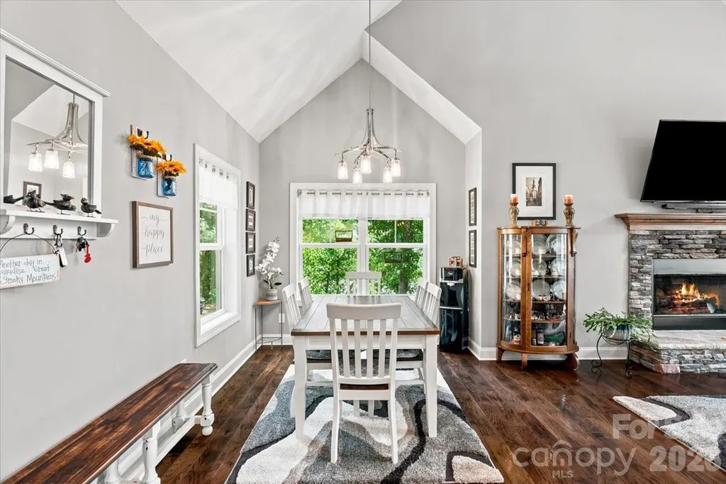 204 Mostert Drive Asheville NC 28804