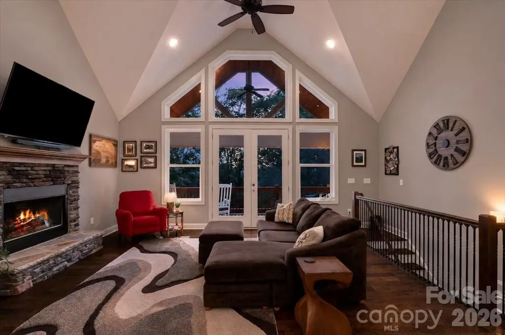 204 Mostert Drive Asheville NC 28804